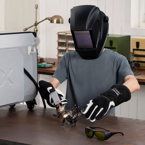 xTool 1080nm Auto-Darkening Laser Welding Helmet